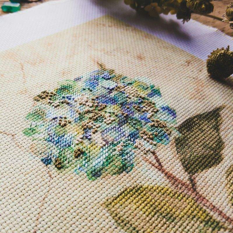 春の装いに映える刺繍ワッペンのご提案